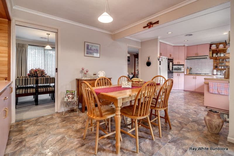 1 Shiraz Court, BUNDOORA VIC 3083, Bundoora - Thumbnail 4