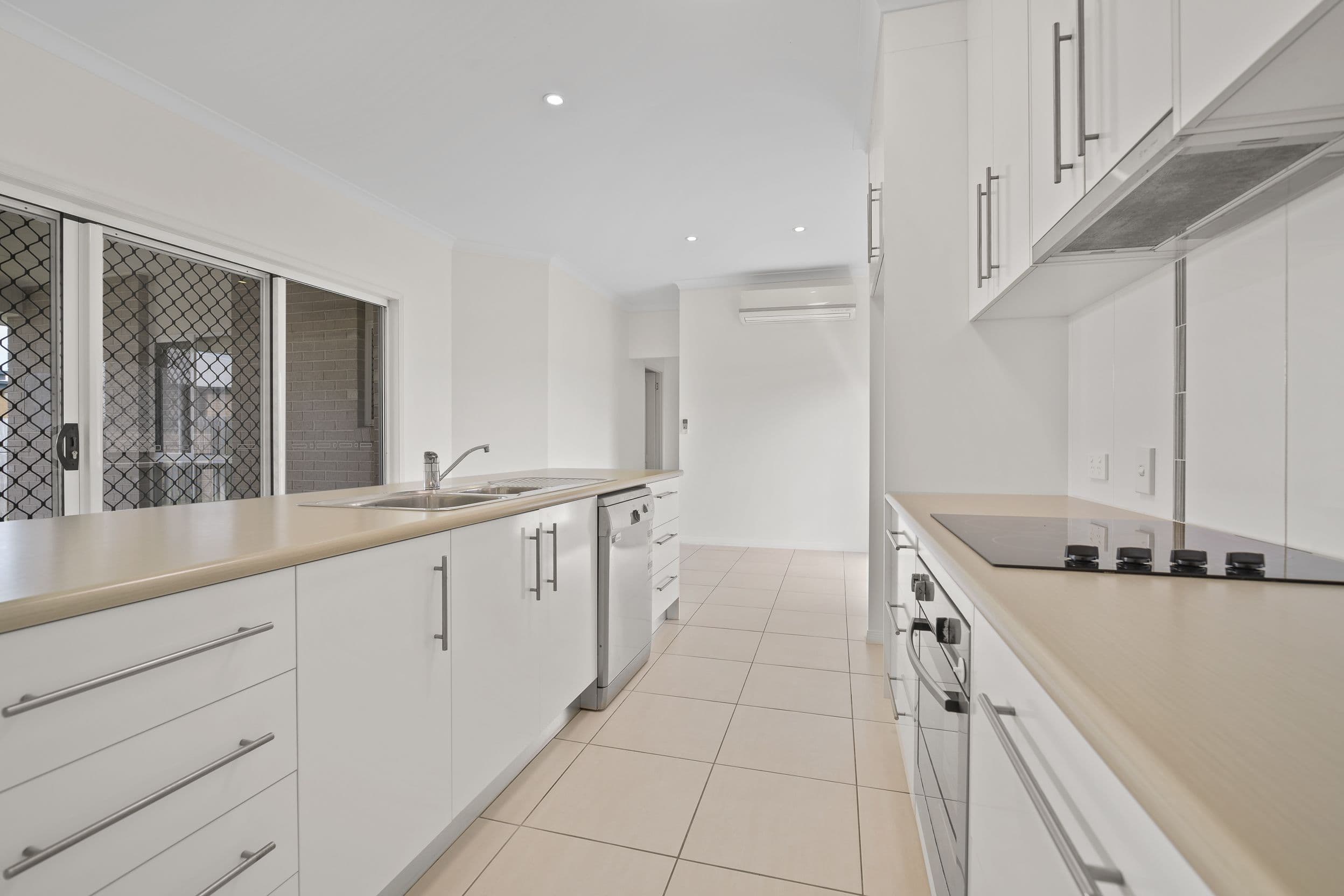 16 Bellbird Circuit, New Auckland QLD 4680, New Auckland - Thumbnail 7