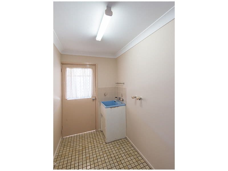 25 Pummell Street, Norman Gardens QLD 4701, Norman Gardens - Thumbnail 6