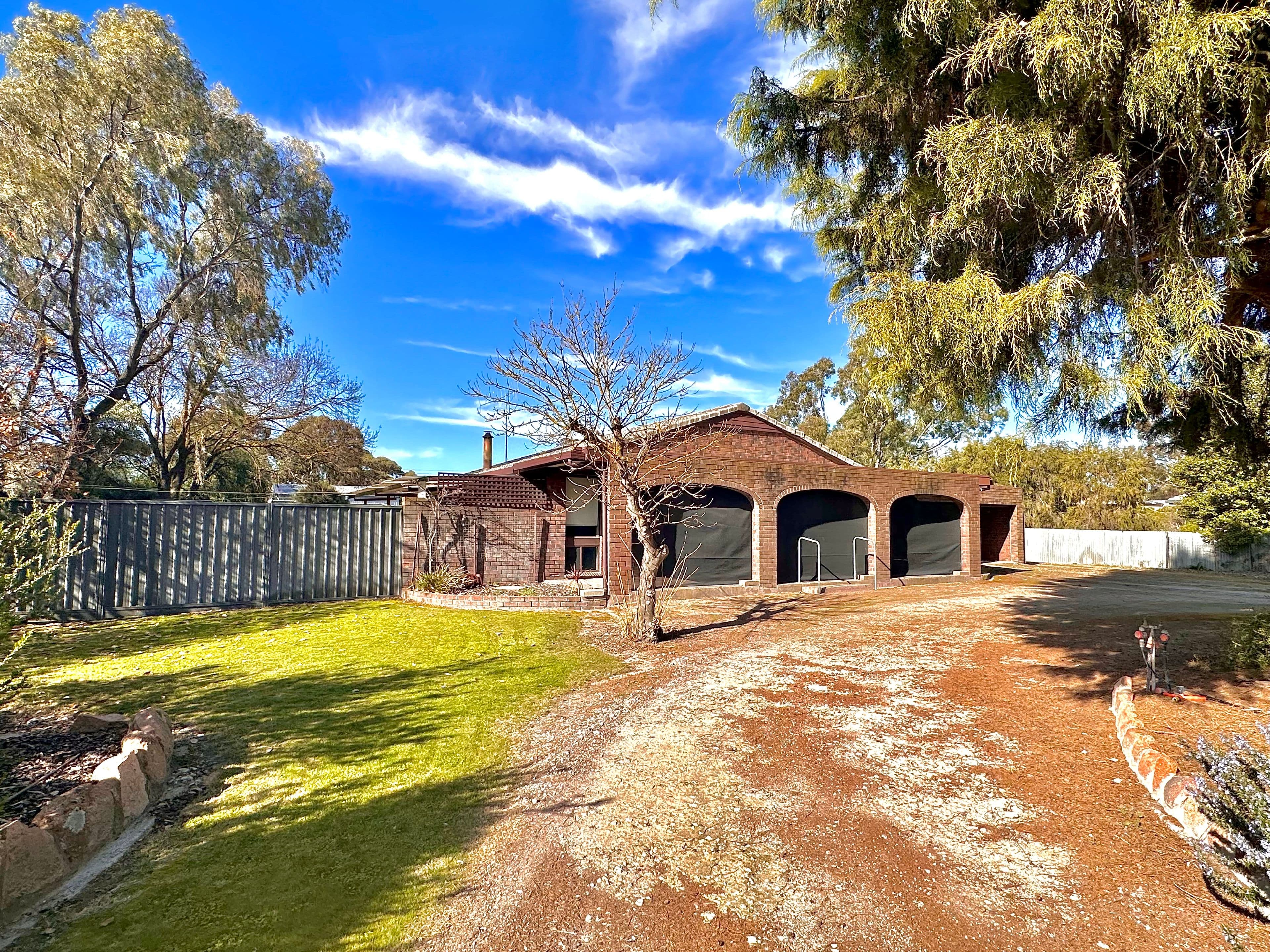 24 Naracoorte Road, Bordertown SA 5268, Bordertown - Image 1