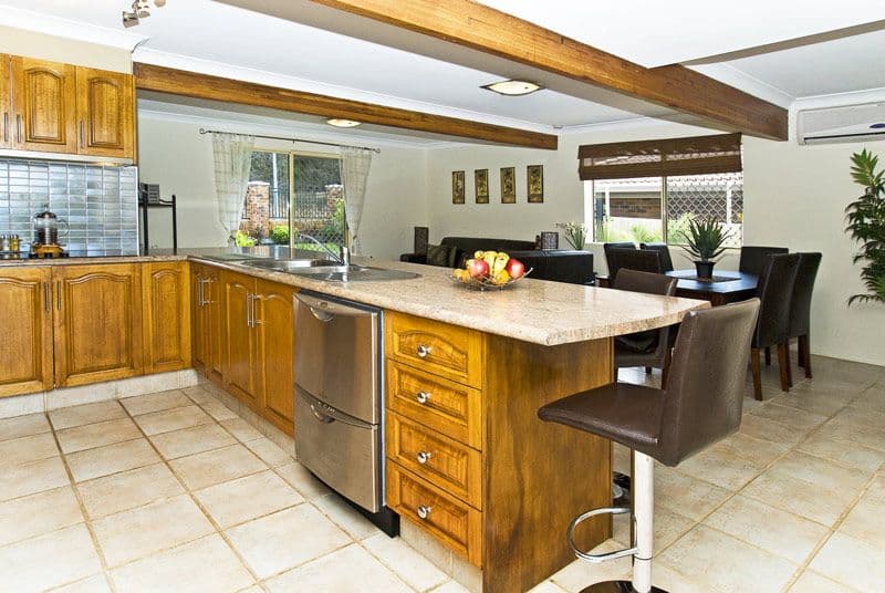 54 Bradstone Road, CARRARA QLD 4211, Carrara - Thumbnail 7