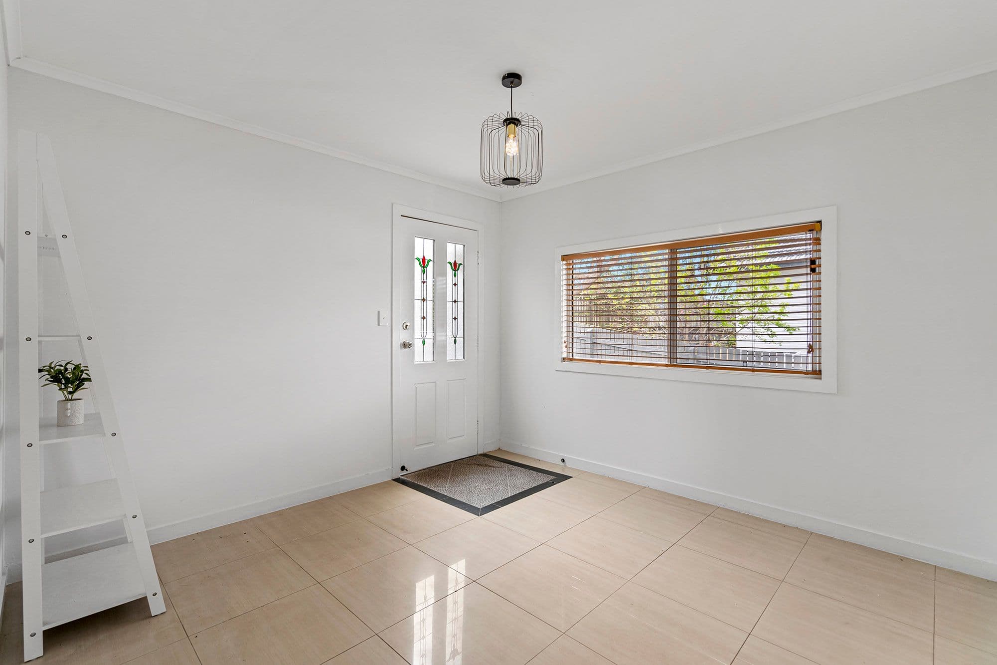 195 Broadwater Road, Mount Gravatt East QLD 4122, Upper Mount Gravatt - Thumbnail 4