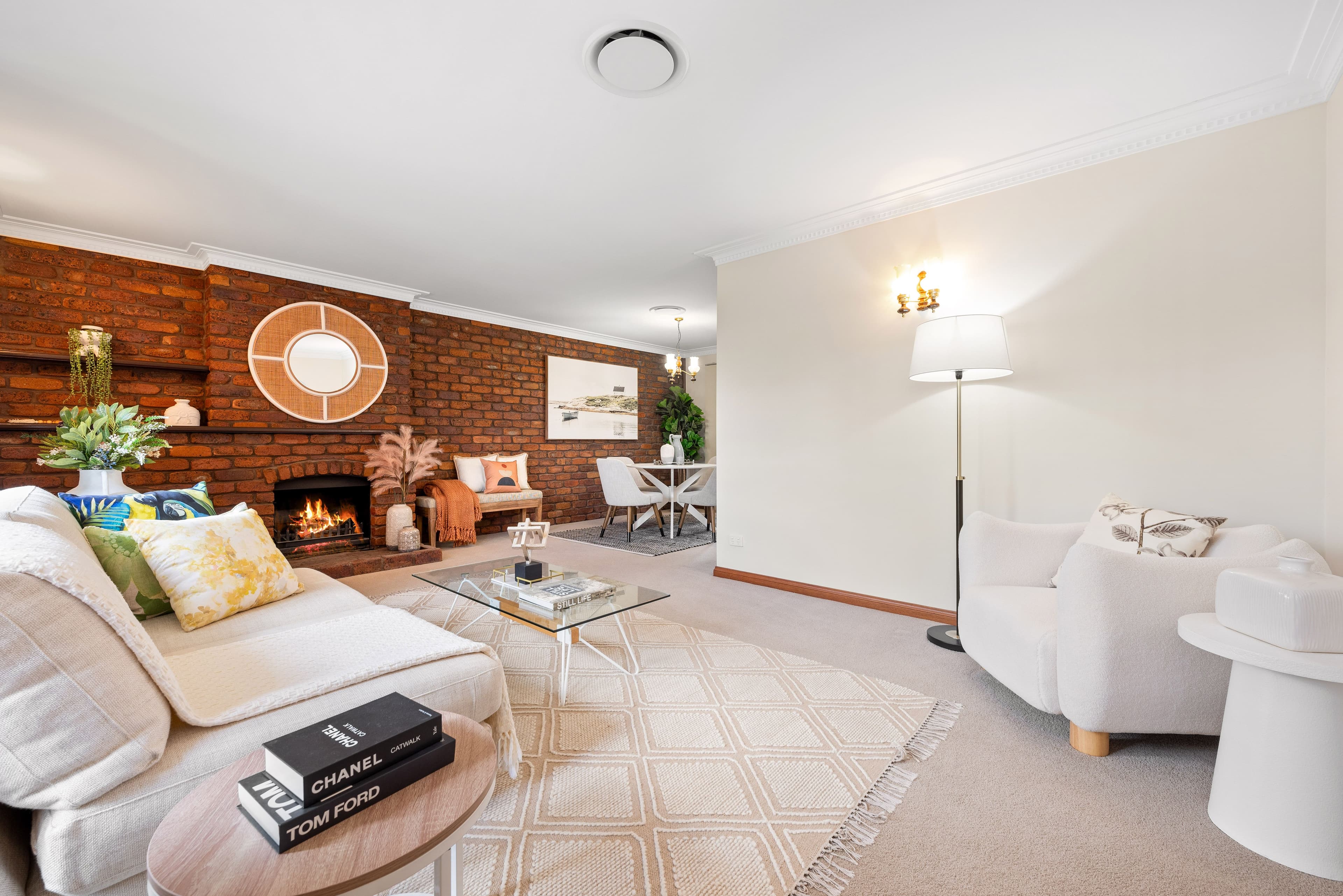 3 Crookston Court, Carindale QLD 4152, Carindale - Thumbnail 2