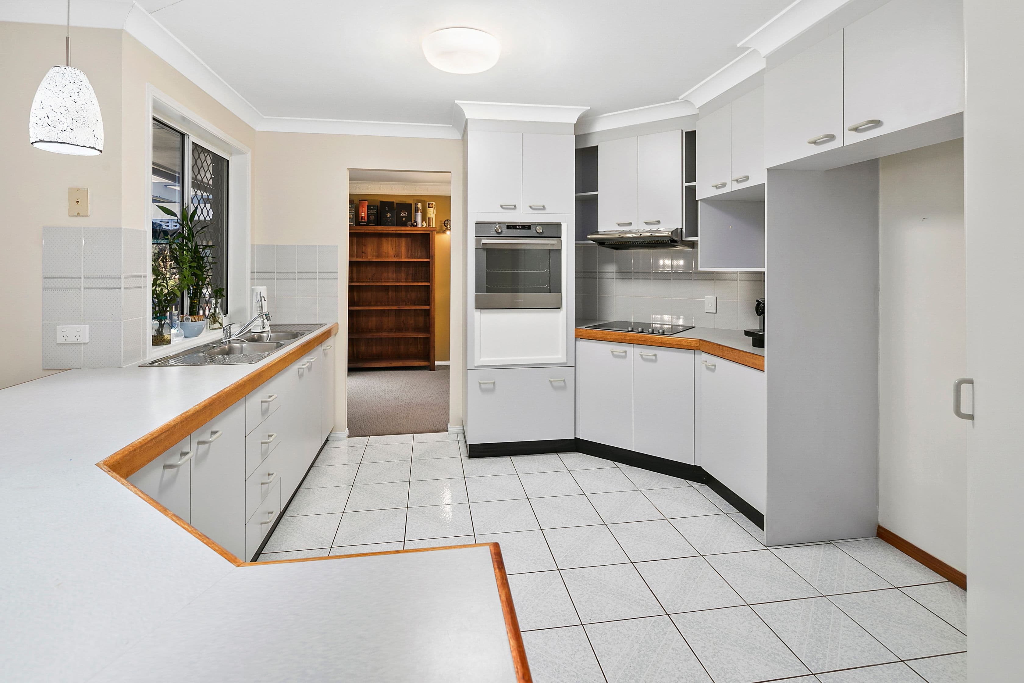 15 Drake Street, Wellington Point QLD 4160, Wellington Point - Thumbnail 3