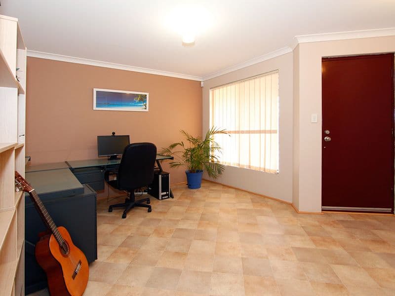 33 Hillwater Prom, BEECHBORO WA 6063, Beechboro - Thumbnail 3