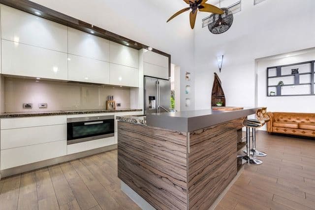 37 Haultain Crescent, Durack NT 0830, Durack - Thumbnail 2