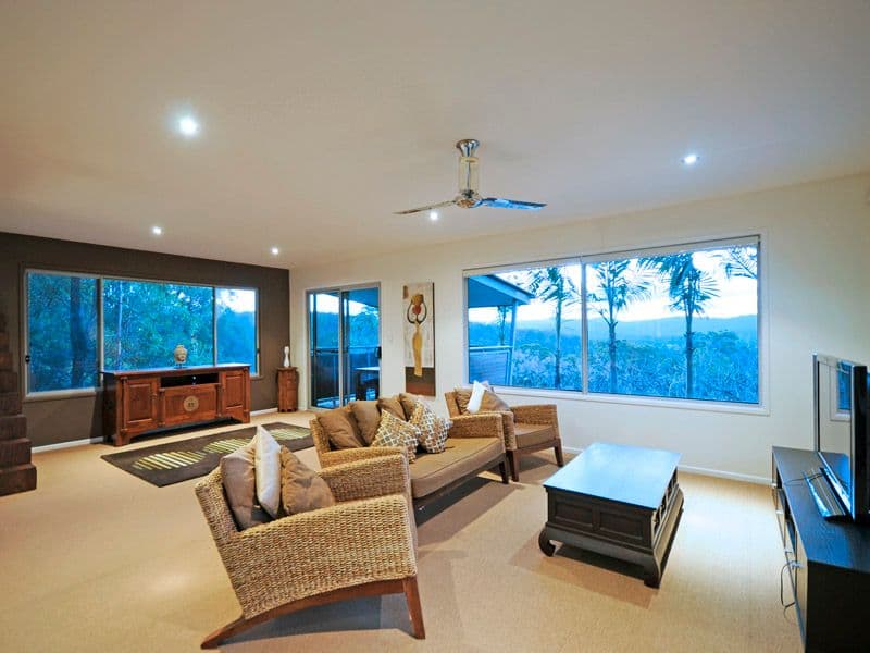 10 Forest Drive, ELANORA QLD 4221, Elanora - Thumbnail 6