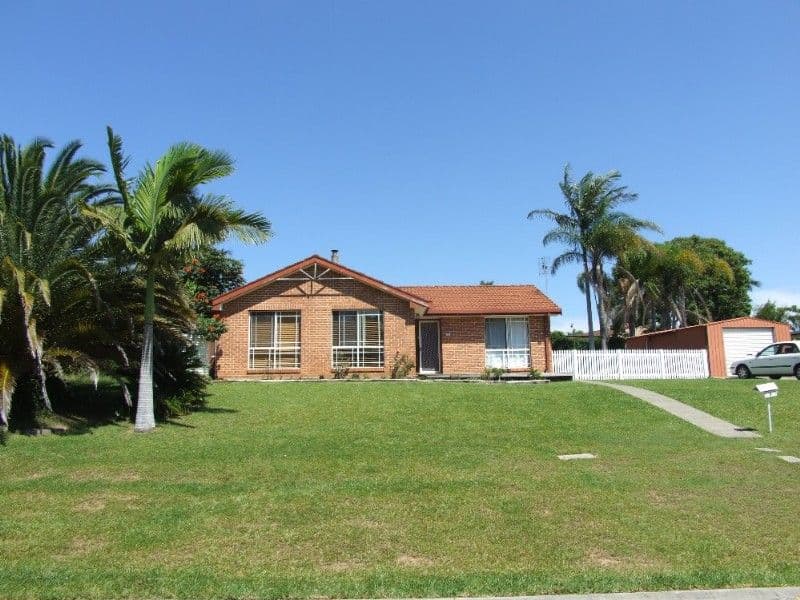 4 Walsh Close, TOORMINA NSW 2452, Toormina - Thumbnail 2