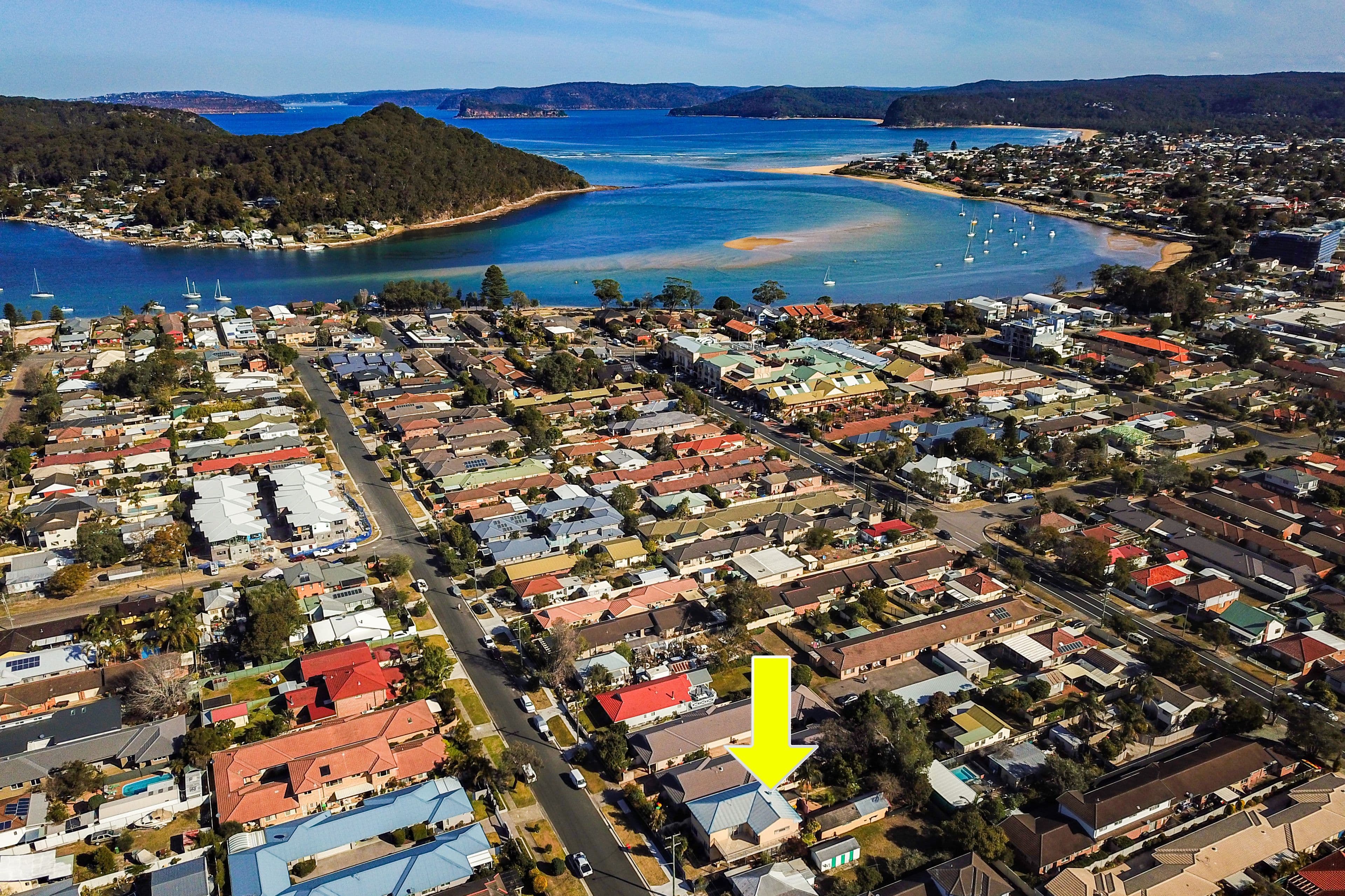 29 Murray Street, Booker Bay - Image 1
