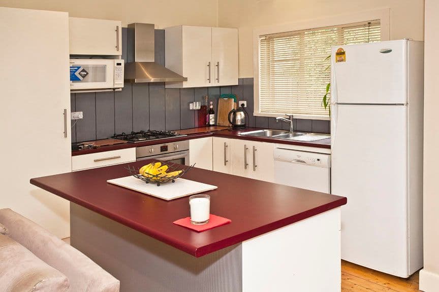 18 Gabriel Avenue, MALVERN EAST VIC 3145, Malvern East - Thumbnail 4