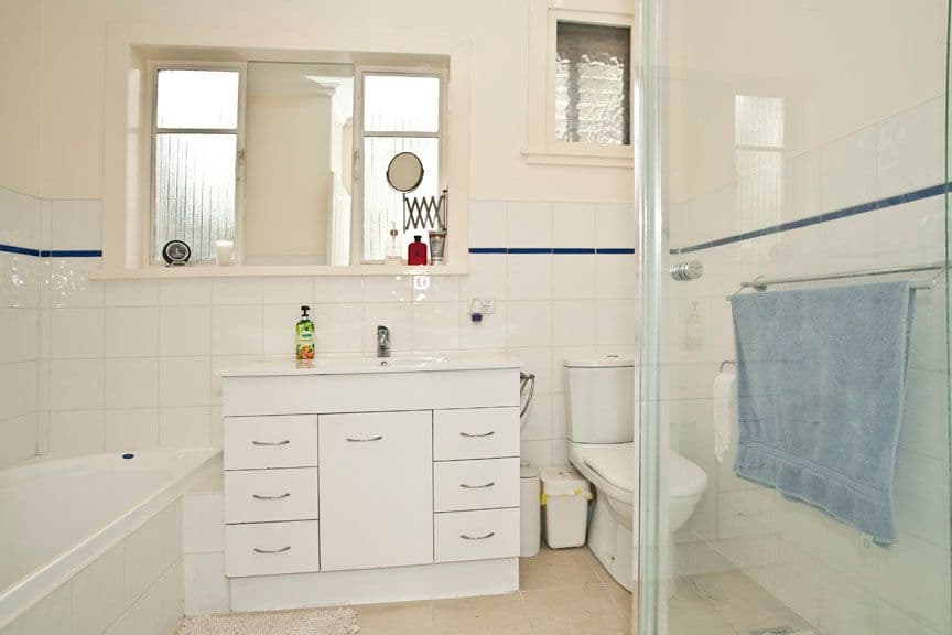18 Gabriel Avenue, MALVERN EAST VIC 3145, Malvern East - Thumbnail 6