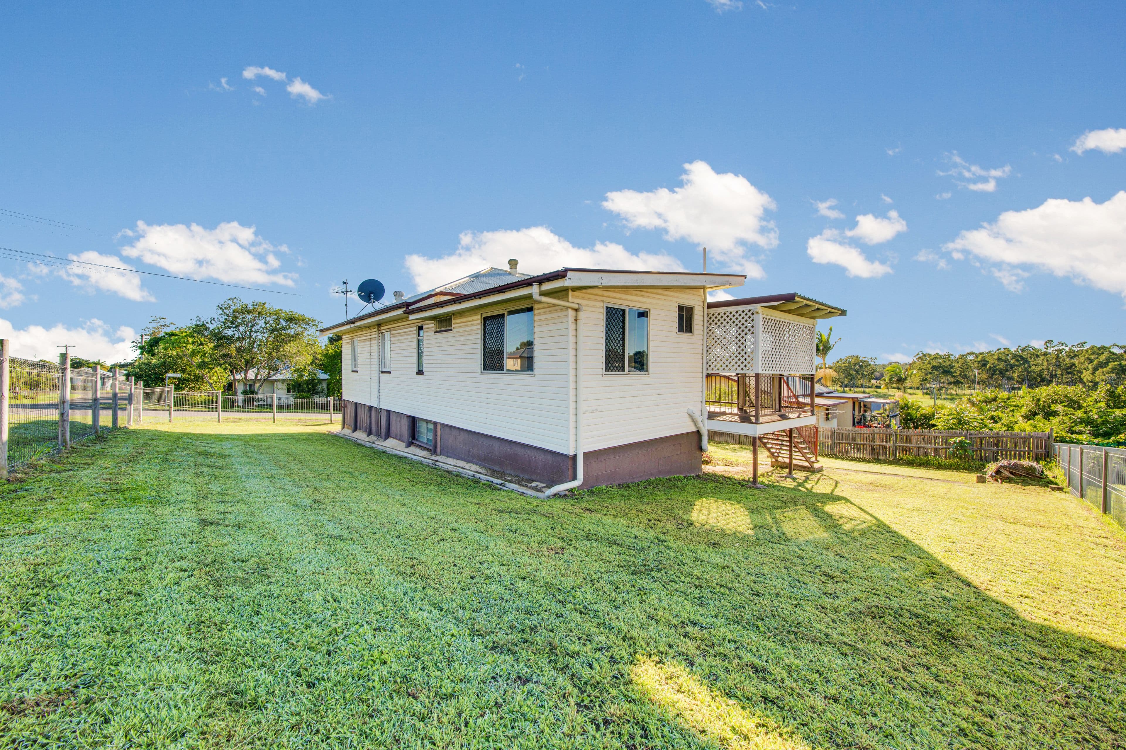 5 Hughes Street, South Gladstone QLD 4680, South Gladstone - Thumbnail 4