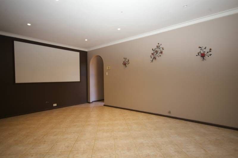 39 Amberton Avenue, GIRRAWHEEN WA 6064, Girrawheen - Thumbnail 5