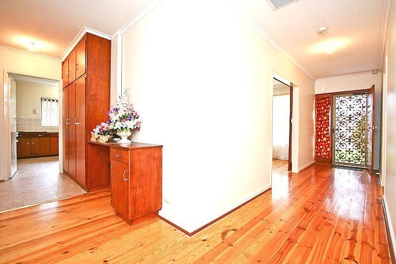 24  GRAVES Street, NEWTON SA 5074, Newton - Thumbnail 2