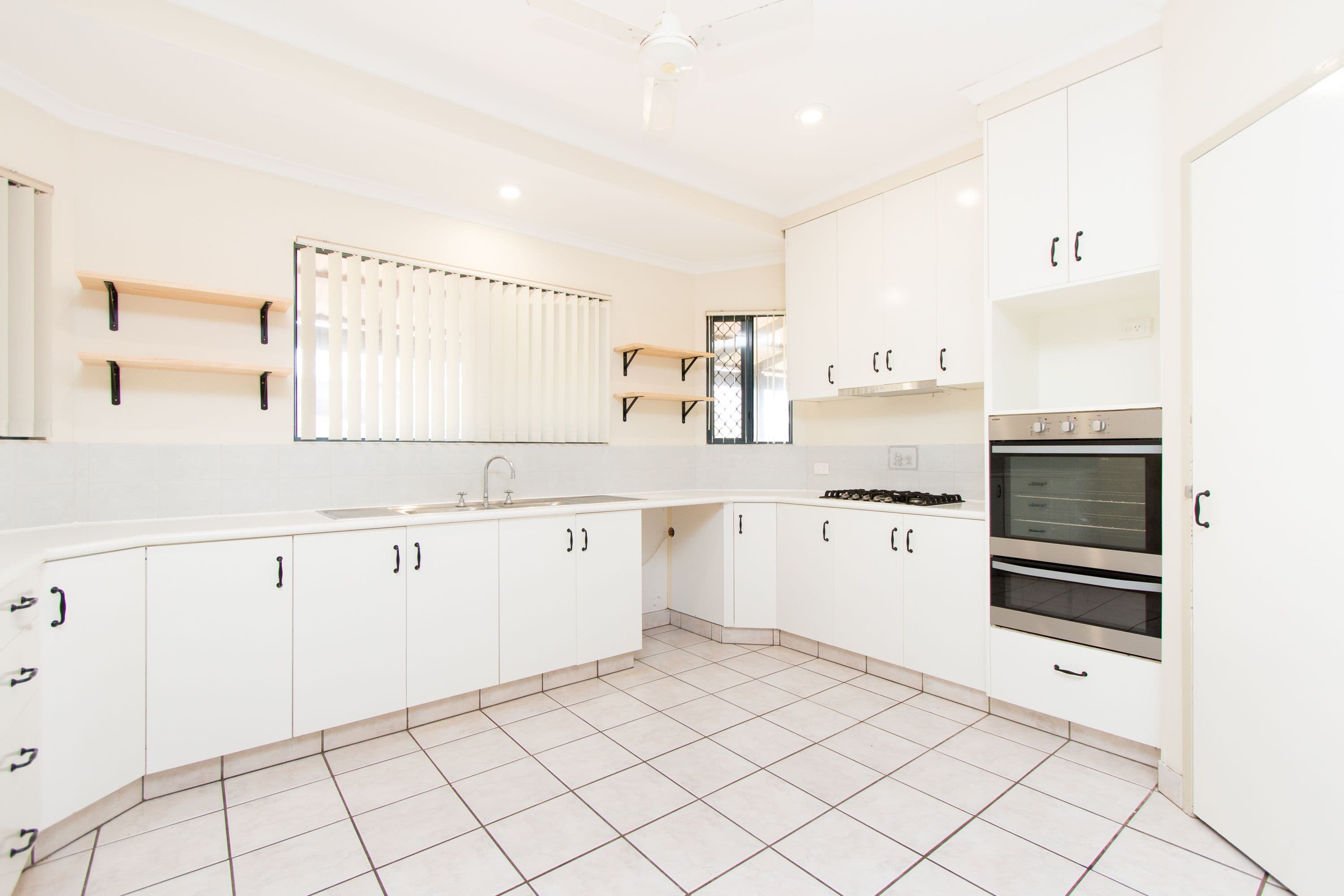 8 Knot Grove, Djugun WA 6725, Djugun - Image 1