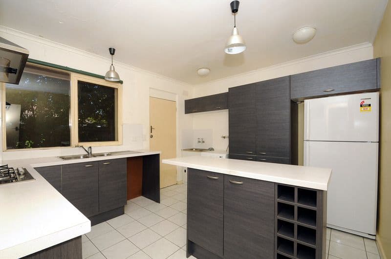 81 Victoria Crescent, MONT ALBERT VIC 3127, Mont Albert - Thumbnail 2