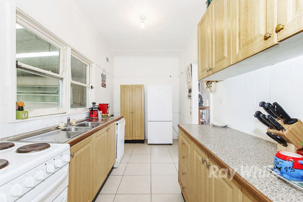 21 Faucett Street, Blackalls Park - Thumbnail 4