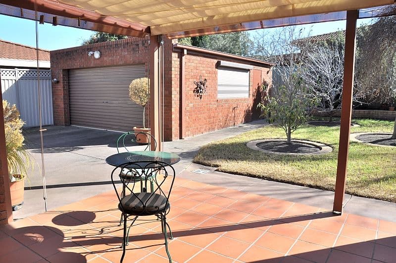 16 Azalea Avenue, MILL PARK VIC 3082, Mill Park - Thumbnail 6
