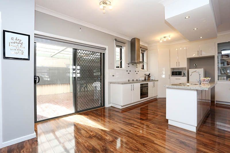 2 Taberer Court, Epping VIC 3076, Epping - Thumbnail 2