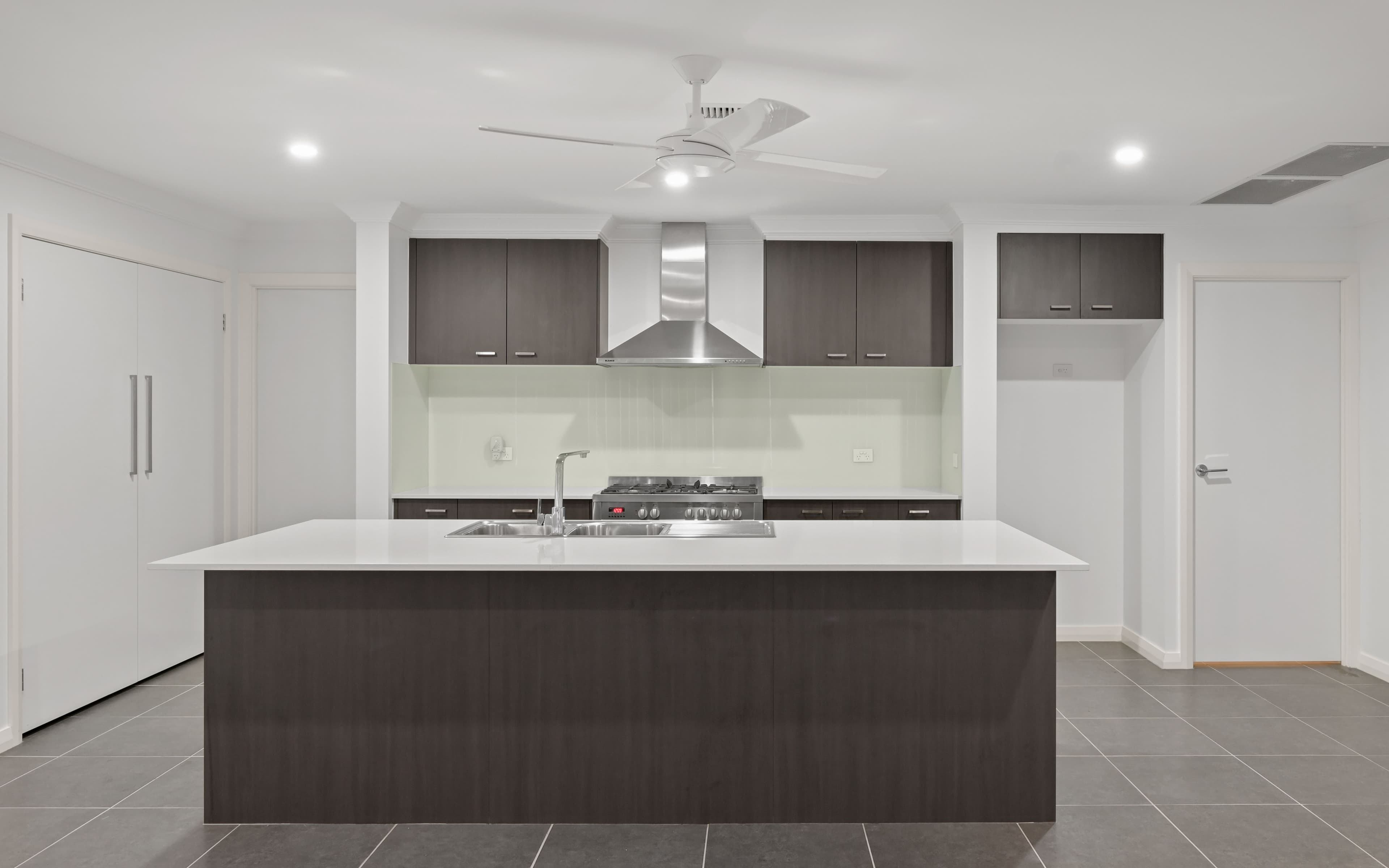 24 Carter Street, Oran Park NSW 2570, Oran Park - Thumbnail 3