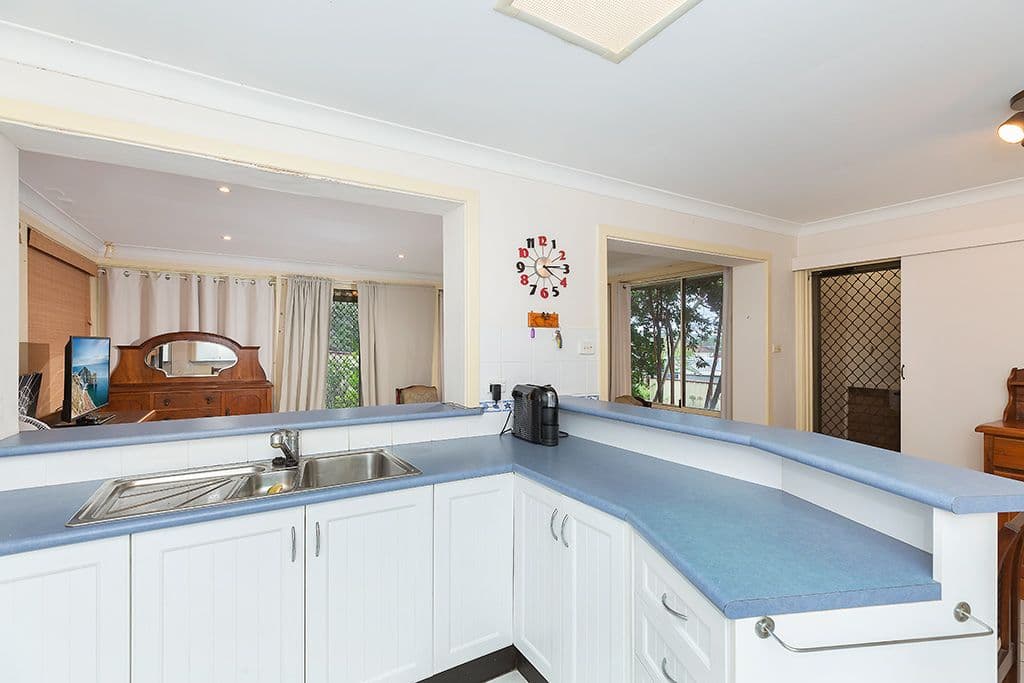 15 Cook Street, Toronto NSW 2283, Toronto - Thumbnail 3