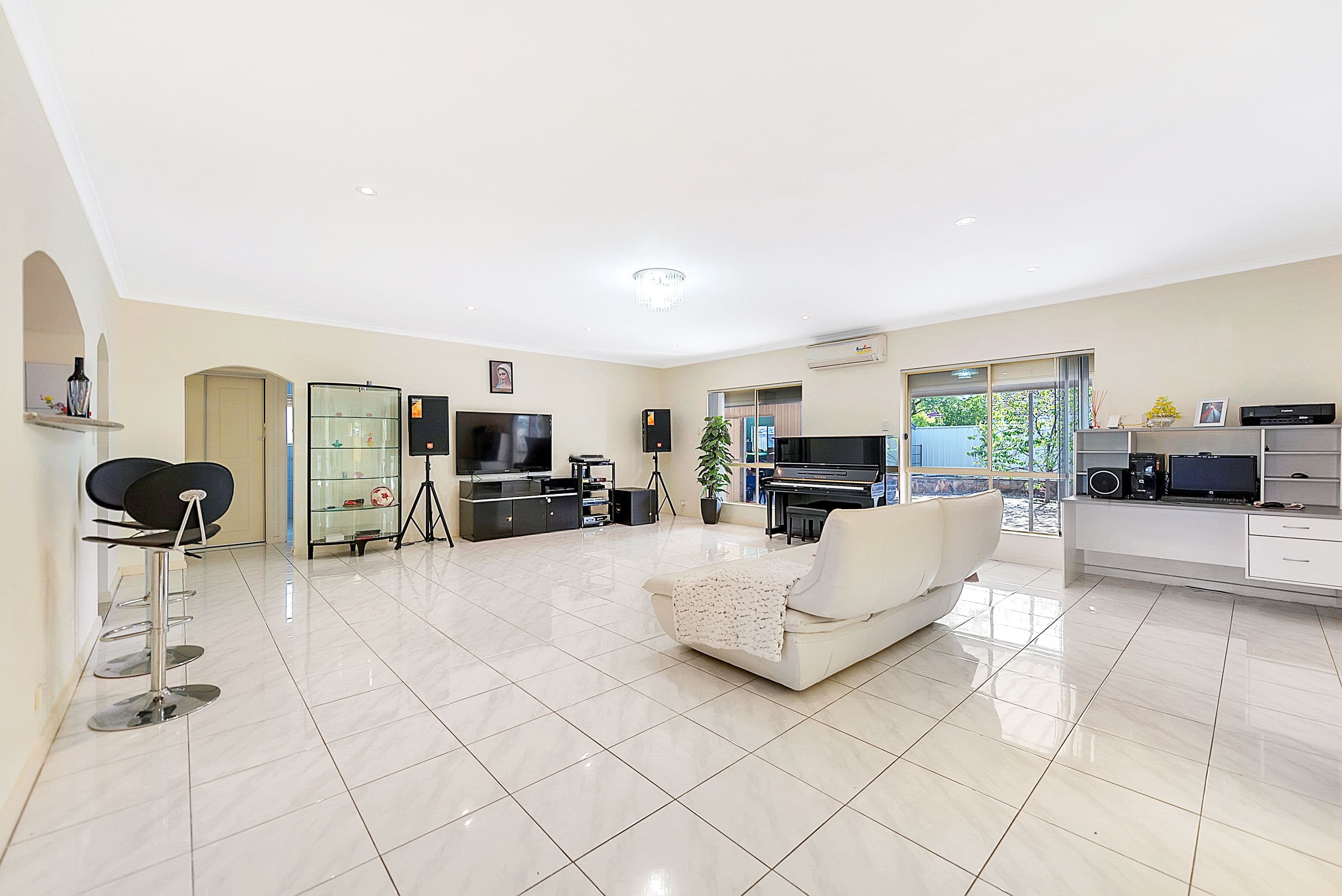 15 Jennifer Terrace, Parafield Gardens SA 5107, Parafield Gardens - Thumbnail 5