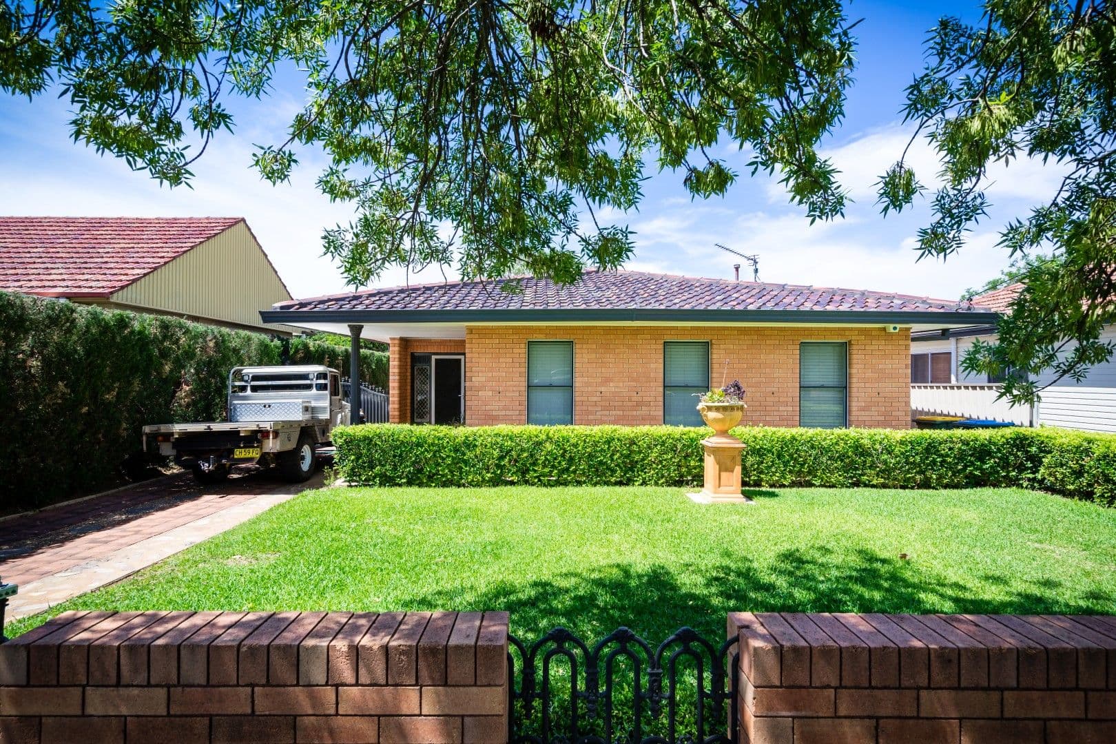 15 Hutchins Avenue, Dubbo - Image 1