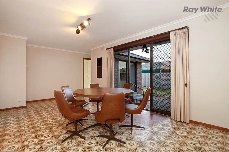 19 Medina Road, KEILOR DOWNS VIC 3038, Keilor Downs - Thumbnail 3