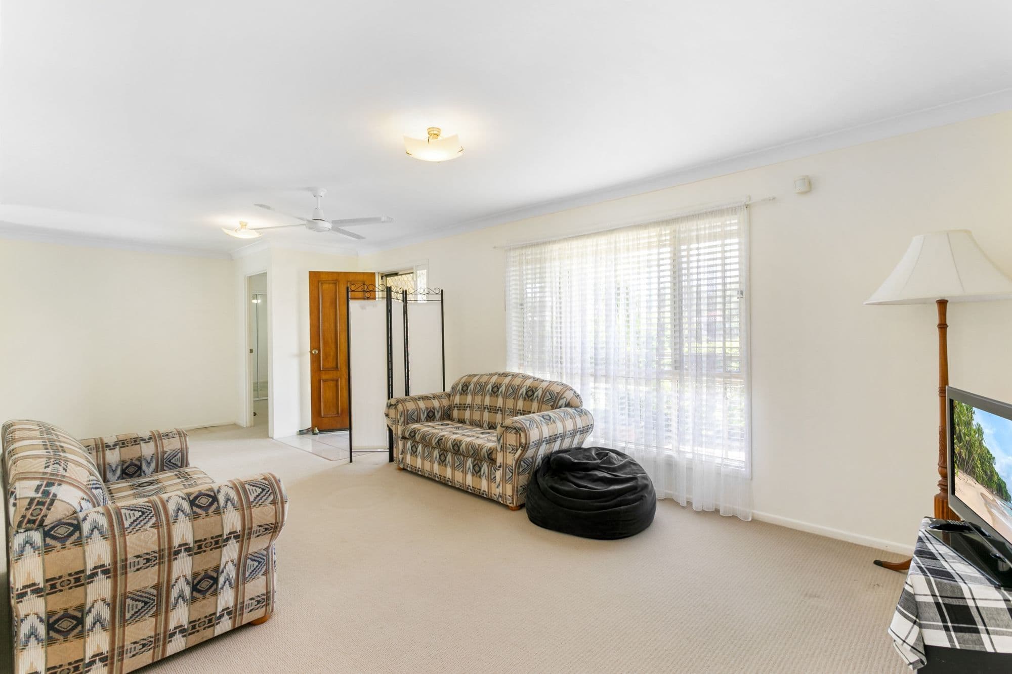 3 Lynette Court, Deception Bay QLD 4508, Deception Bay - Thumbnail 2