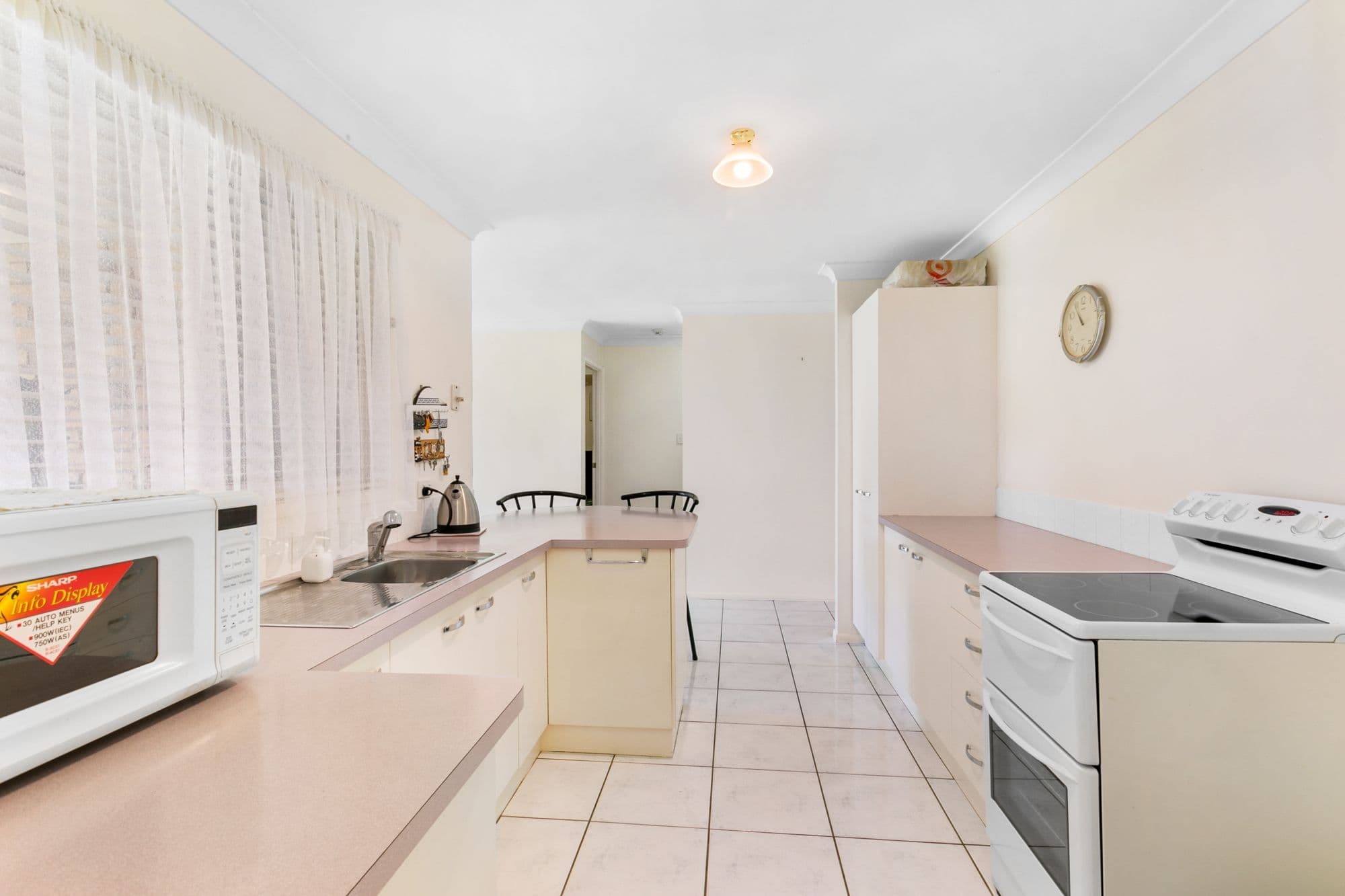 3 Lynette Court, Deception Bay QLD 4508, Deception Bay - Thumbnail 4