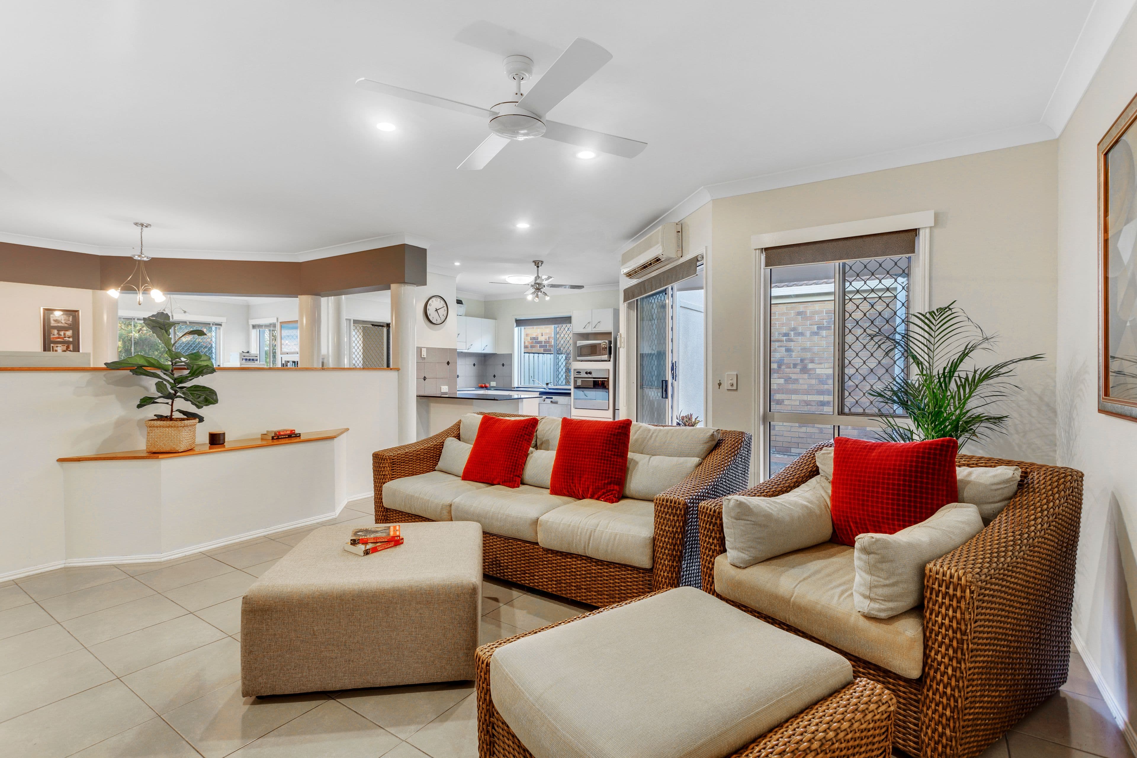 5 Minnesota Street, Varsity Lakes QLD 4227, Varsity Lakes - Thumbnail 2