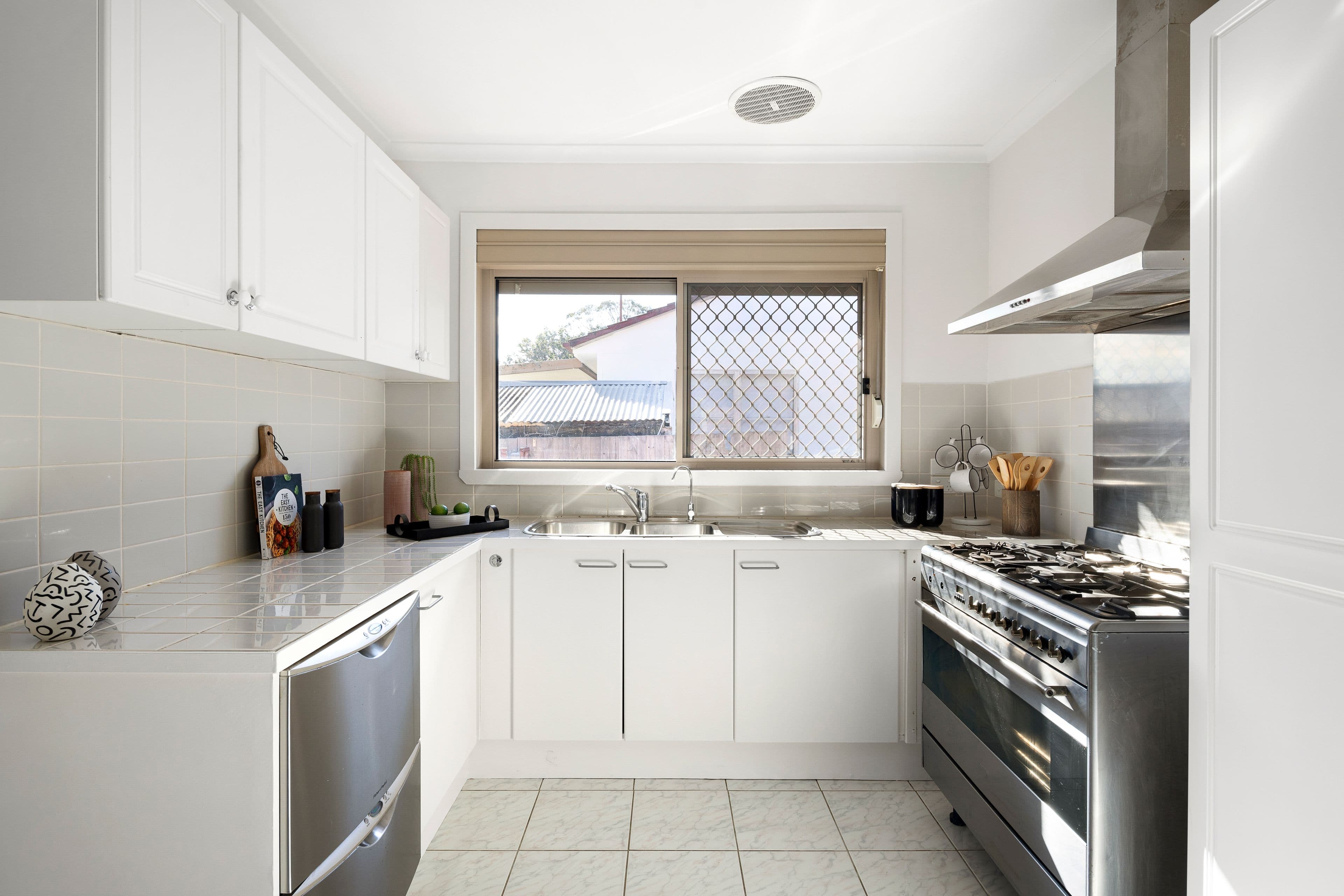 25 Moreton Street, Frankston North VIC 3200, Frankston North - Thumbnail 4