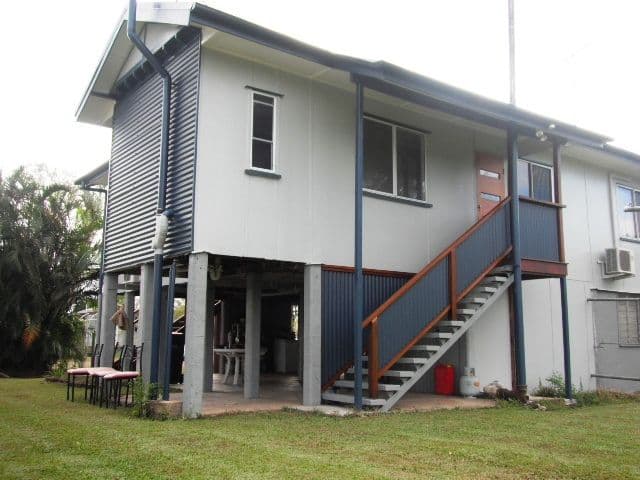 9 Lyons Street, INGHAM QLD 4850, Ingham - Thumbnail 5