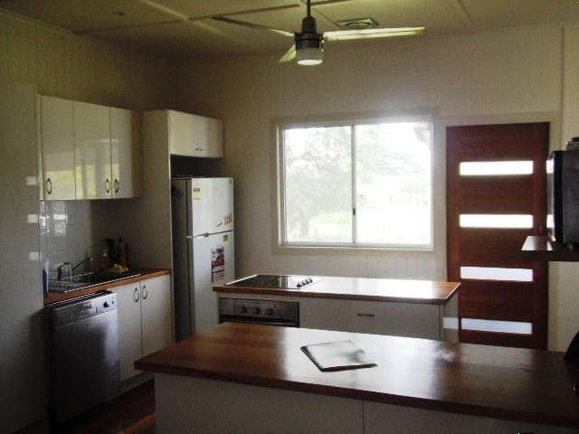 9 Lyons Street, INGHAM QLD 4850, Ingham - Thumbnail 8
