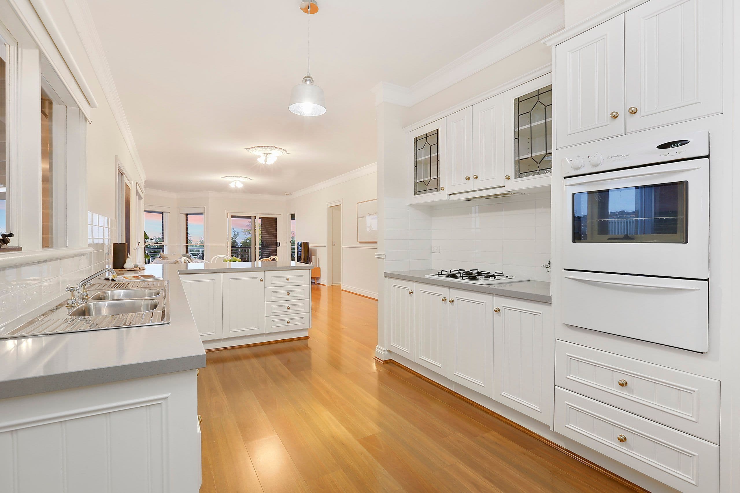 7 Kyeema Avenue, Highton VIC 3216, Highton - Thumbnail 8
