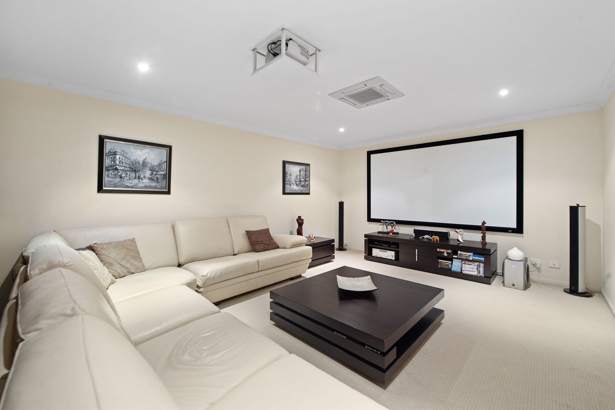 13 Tandanus Court, Oxenford QLD 4210, Oxenford - Thumbnail 4