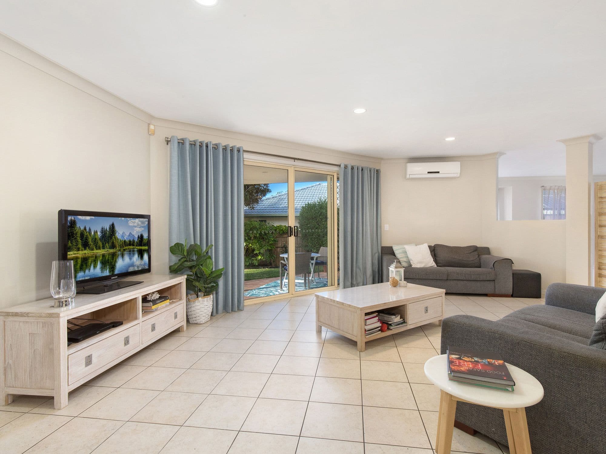 5 Suncrest Court, Parkwood QLD 4214, Parkwood - Thumbnail 6