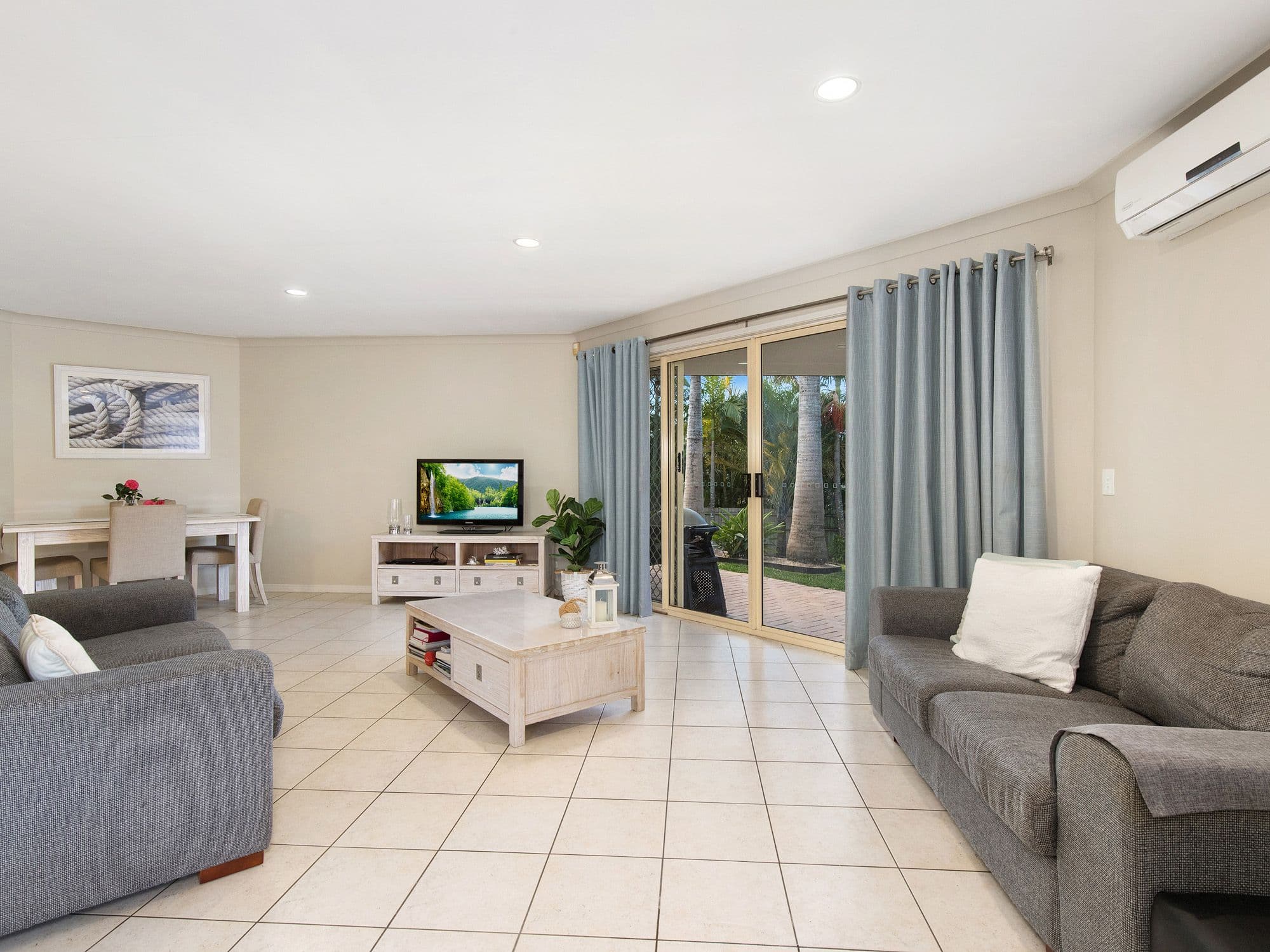 5 Suncrest Court, Parkwood QLD 4214, Parkwood - Thumbnail 7