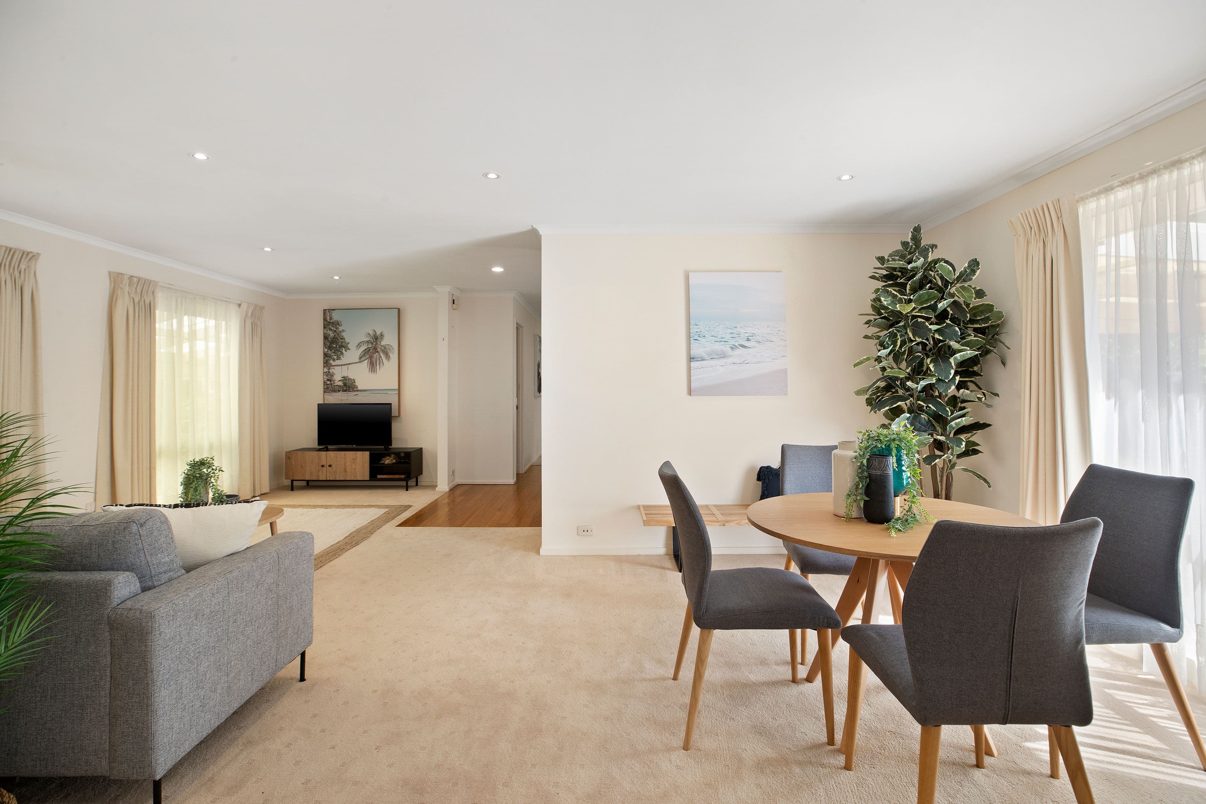 9 Castricum Place, Ferntree Gully VIC 3156, Ferntree Gully - Thumbnail 2