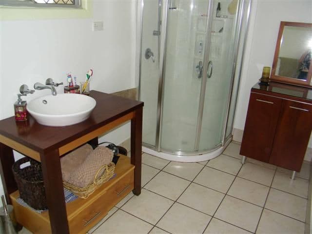 19 Larsen Street, GLADSTONE QLD 4680, West Gladstone - Thumbnail 4