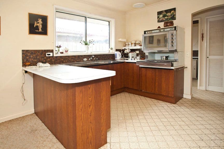 110 King Arthur Drive, GLEN WAVERLEY VIC 3150, Glen Waverley - Thumbnail 3
