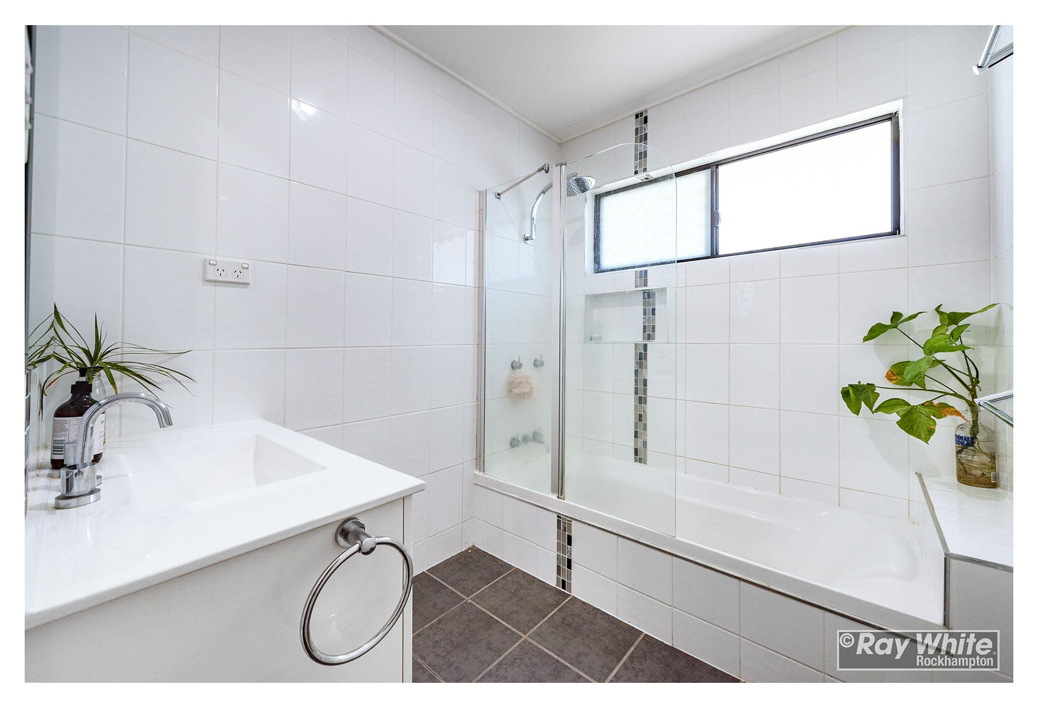 264 Blanchfield Street, Koongal QLD 4701, Koongal - Thumbnail 3