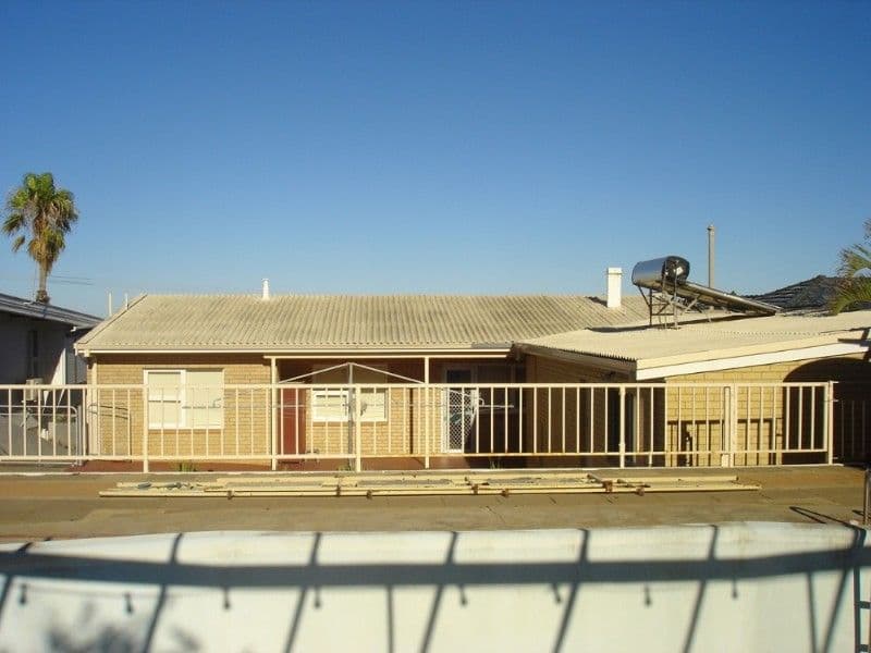 121 Brede Street, GERALDTON WA 6530, Geraldton - Thumbnail 2