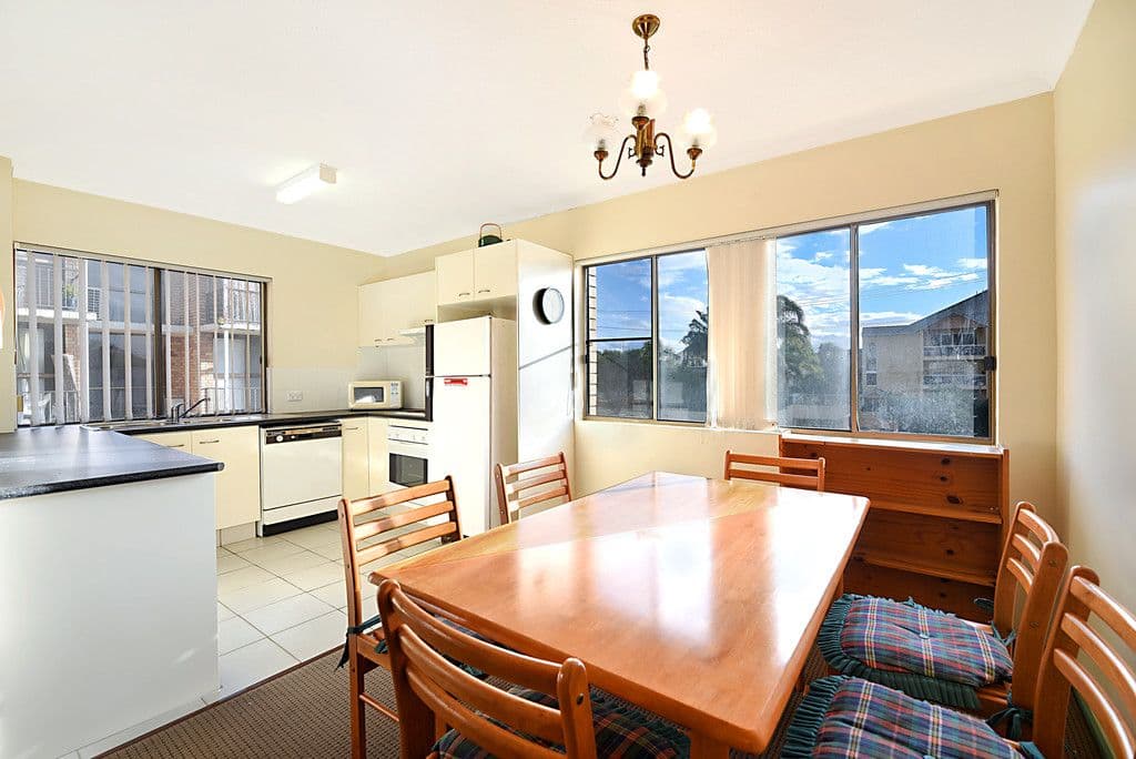 13 Stanhill Drive, Chevron Island QLD 4217, Chevron Island - Thumbnail 4
