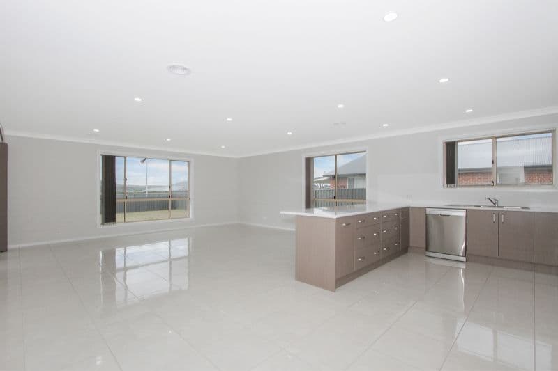34 Hunter Street, Goulburn - Thumbnail 3
