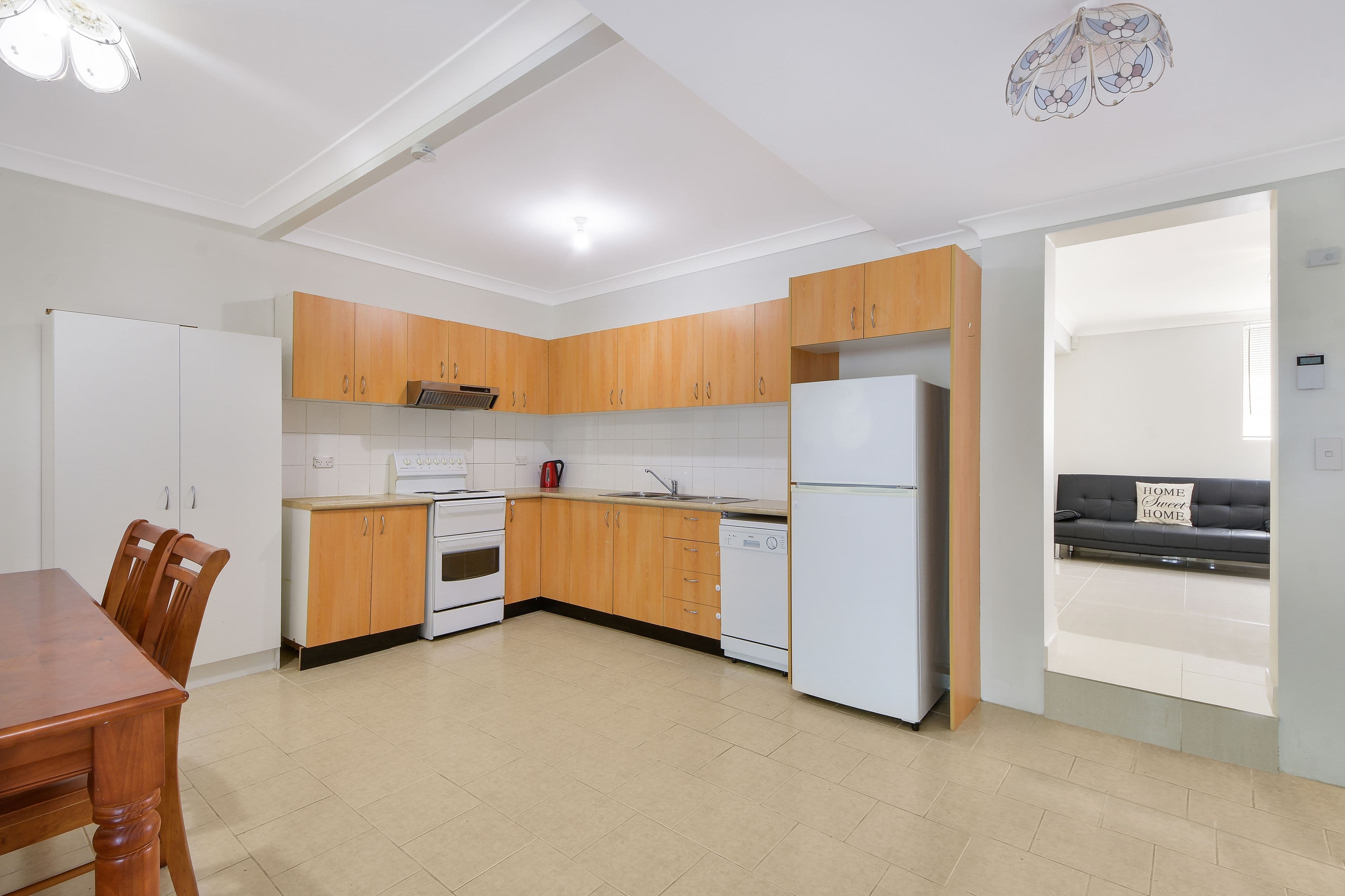 34 College Road, Campbelltown - Thumbnail 4