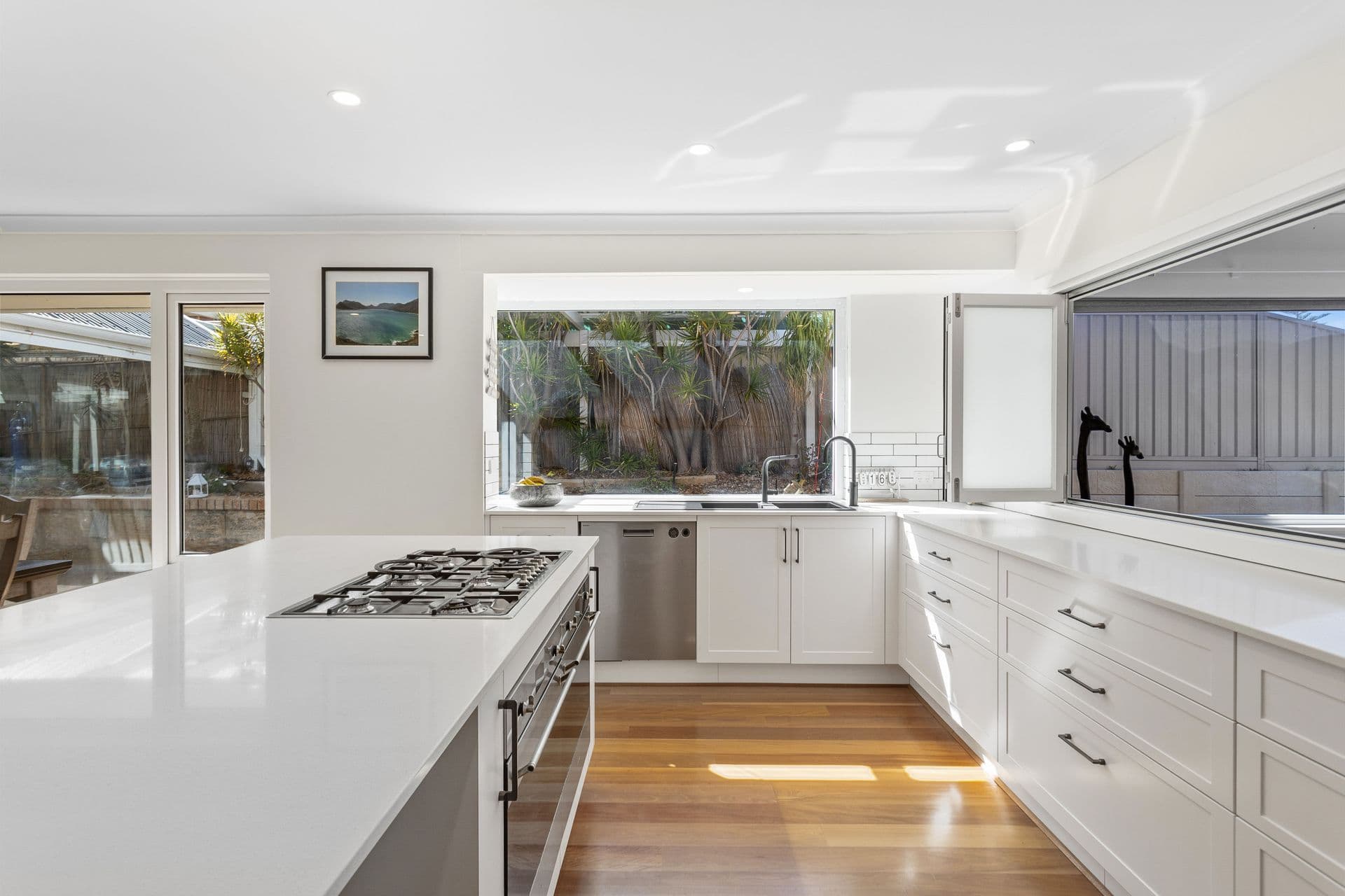 12 Bigola Court, Kallaroo WA 6025, Kallaroo - Thumbnail 2