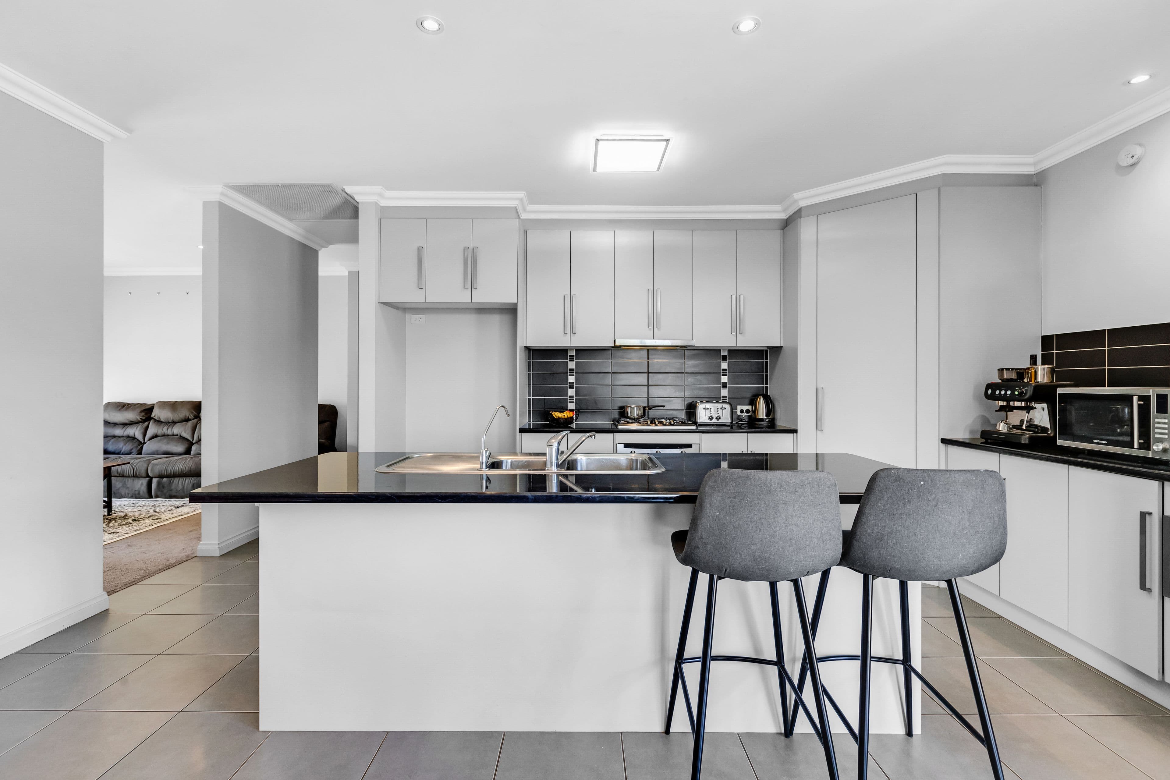 318 Sixteenth Street, Mildura VIC 3500, Mildura - Thumbnail 3