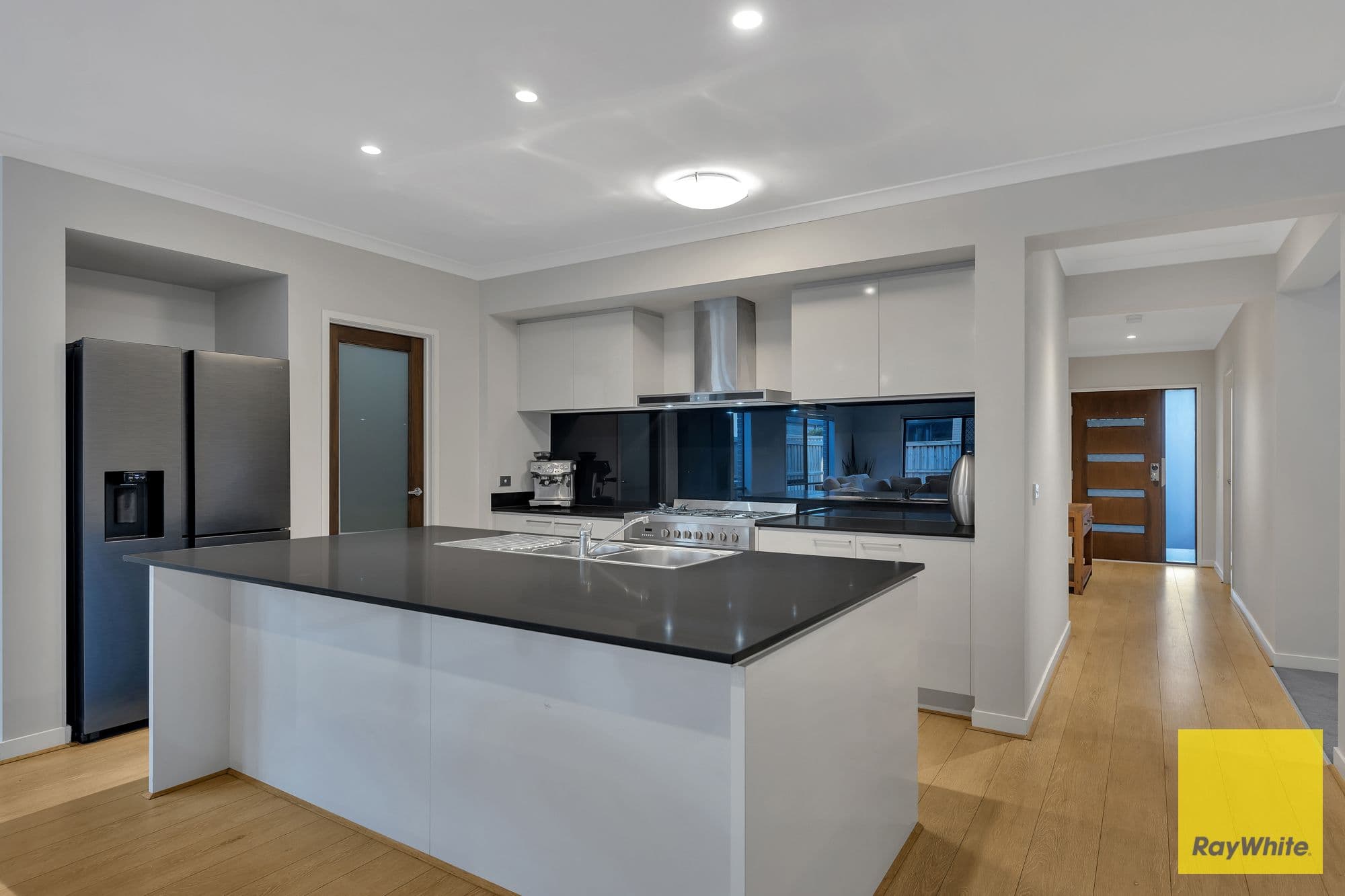 40 Fairhall Avenue, Werribee VIC 3030, Werribee - Thumbnail 8