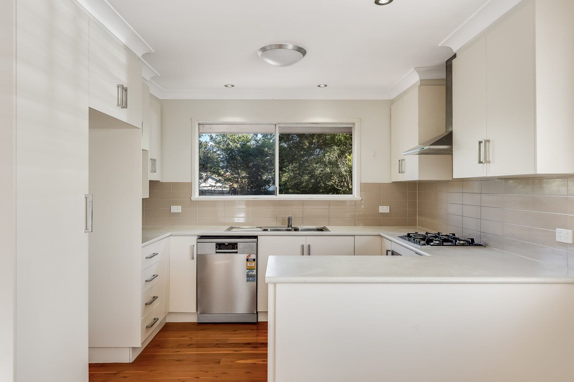 54 Dunne Street, Harristown QLD 4350, Harristown - Thumbnail 3